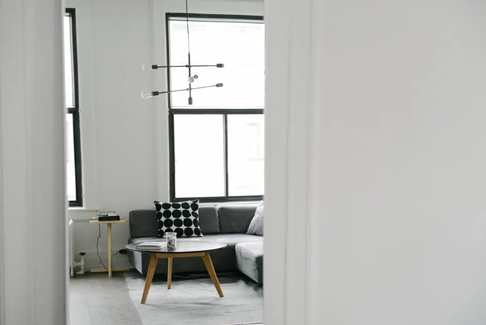 A bright, nearly empty room ready for move-in